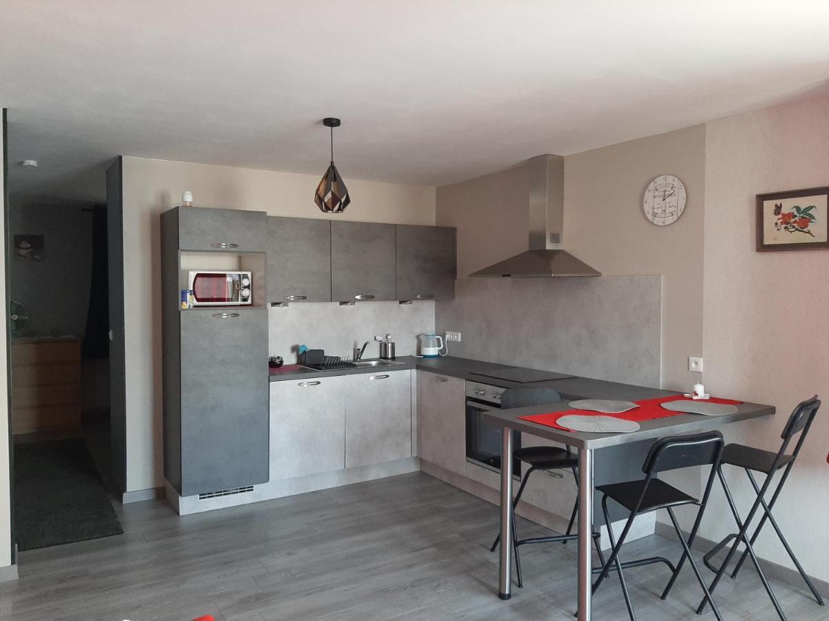 Les Chambres De Marthe Et Gerard Lipsheim Exterior foto