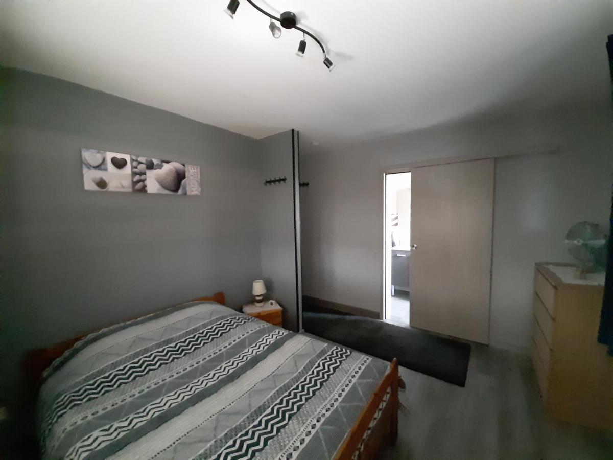 Les Chambres De Marthe Et Gerard Lipsheim Exterior foto