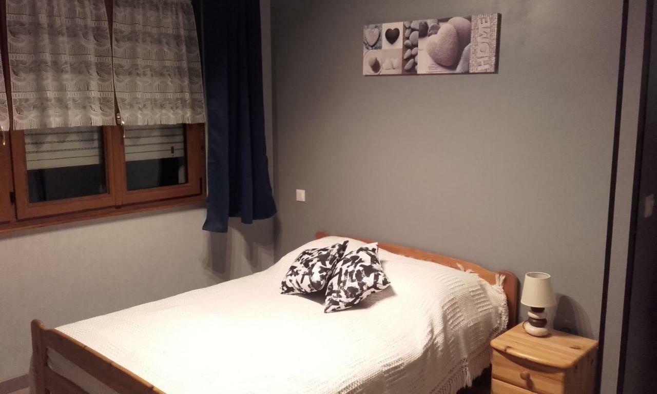 Les Chambres De Marthe Et Gerard Lipsheim Exterior foto
